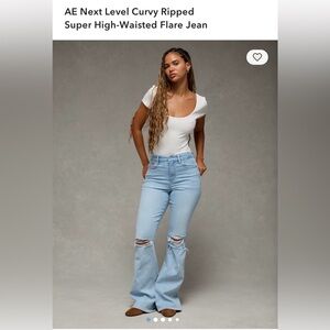 Light Blue super High-Rise Distressed curvy American Eagle jeans 8 long
